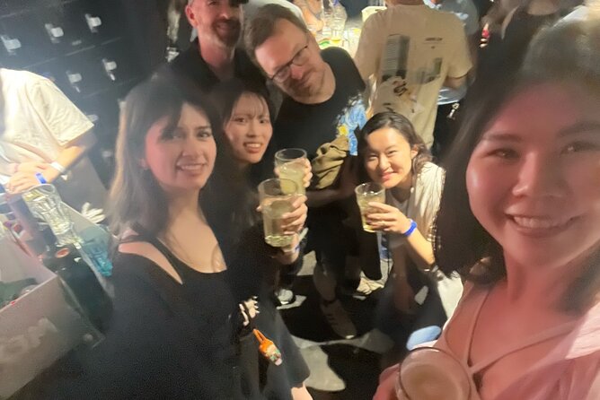 3Hour Osaka Pub Crawl Bar Hopping Nightlife Guided Tour in Namba - Where You Start: HUB Shinsaibashi and Your First Drinks