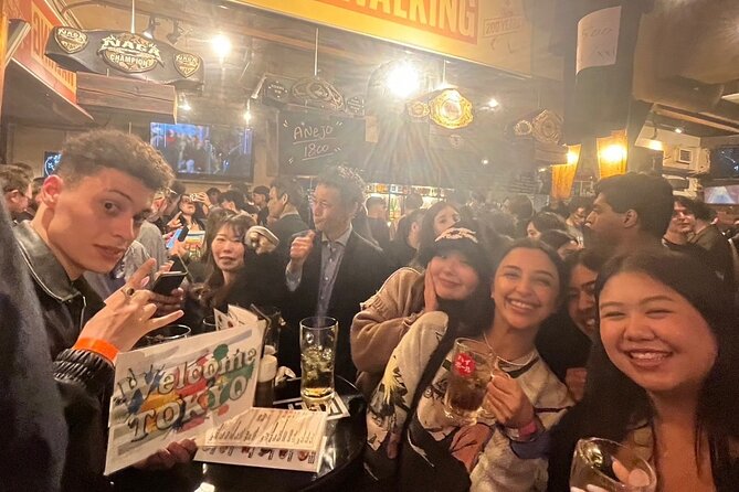 3Hour Osaka Pub Crawl Bar Hopping Nightlife Guided Tour in Namba - Stop 4: FOURZ Hotel Kintetsu Osaka Namba DJ Bar Street Fun