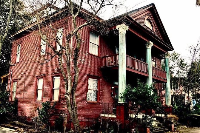 90 Minute Historic Savannah Walking Haunted Bar Pub Crawl - Drinks, Pacing, and What You Should Expect at “Pub Crawl” Time