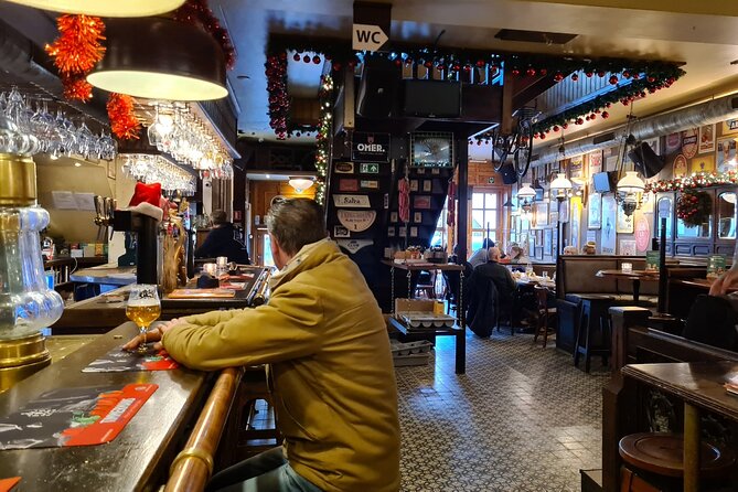 Antwerp Pub Crawl - Stadswaag and the Highlander: Beer and Whisky Culture