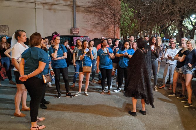 Bad Kitty Haunted Savannah Pub Crawl - Spooky, naughty ghosts - Drinks, Timing, and Staying Comfortable While You Walk