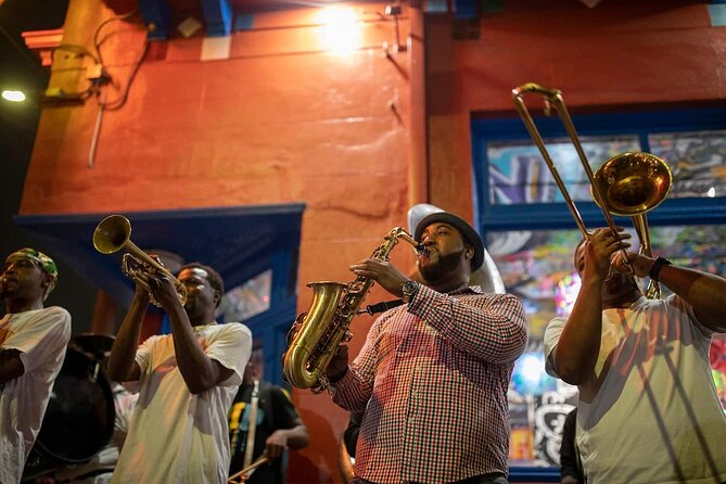 Frenchmen Street VIP Live Music Pub Crawl in New Orleans - The included cocktail: quick, classic, and practical