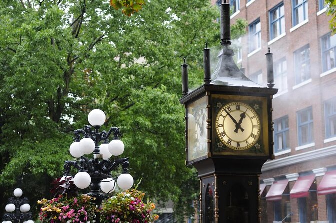Gastown Pub Crawl - Key highlights at a glance