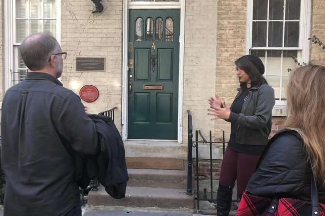 Greenwich Village Literary Pub Crawl - Price and value: what $49 buys you in practice