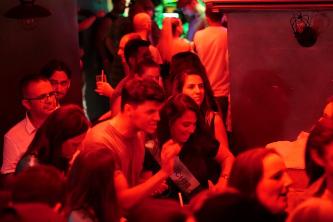 Milan Pub Crawl Party with Free Shots and Drink Deals by Riviera - Small Group Feel (Max 10) and the Dress Code Reality Check