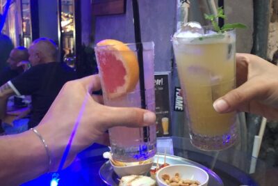 Napoli Pub Crawl in the Old Town - Stop 1: Quartieri Spagnoli street bars and the story behind the hype