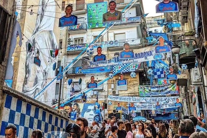 Napoli Pub Crawl in the Old Town - Logistics without stress: meeting point, walk time, and where you end