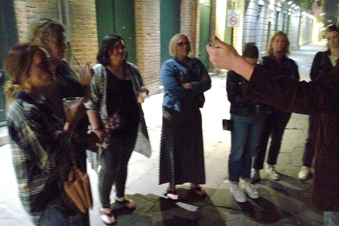 New Orleans Original True Crime Pub Crawl - A Two-Hour True Crime Pub Crawl That Mixes Laughs and Dark Stories
