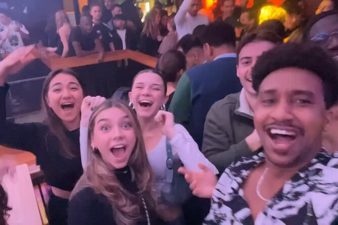 Paris International Pub Crawl with Free Shots & Fun Games - A Paris night with an actual plan