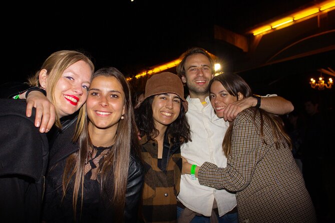 Paris: The Original Pub Crawl + Free Shots + VIP Club Entry - Finding the Meeting Point Without Losing Time