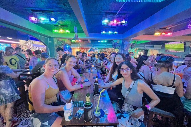 Phuket Guided Pub Crawl - Group size and solo travel: what you can expect from the guide