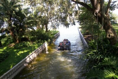Pontoon Pub Crawl, 5 Lakeside Pubs and Restaurants Visit by Boat - The 3-hour route: five lakeside stops and how the timing feels