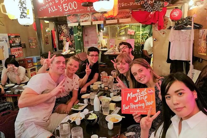 [Private]Shinjuku Golden Gai Bar Hopping w/ Japanese Local Guide - Shinjuku Golden Gai: tiny bars, big personality