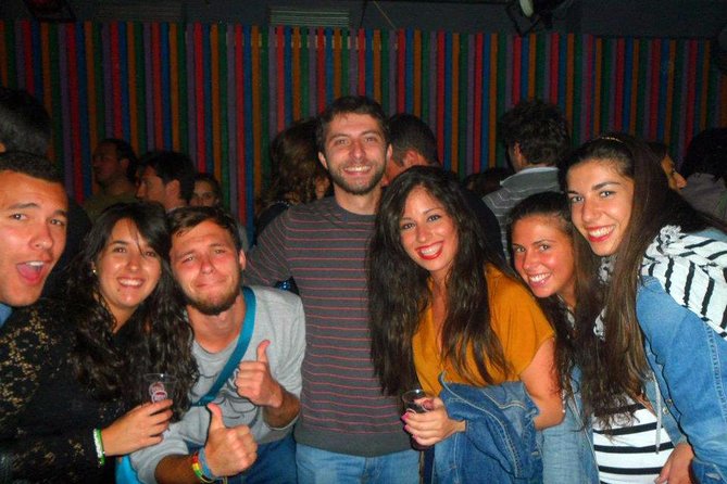 Pub Crawl Porto - What’s actually included: 5 drinks and an expert guide