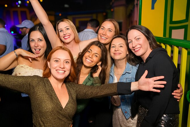 Pub Crawl Valencia by Mad Party Crew - Why the guide experience matters (and who Andrea is)