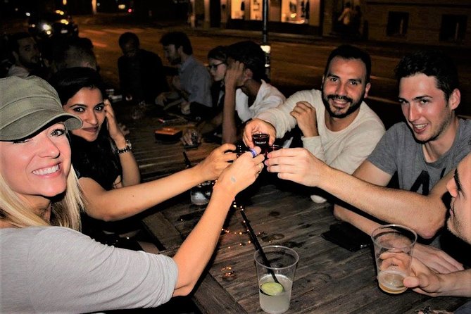 Pub Crawl Zurich - Where the best value shows up: meeting people fast in Zurich