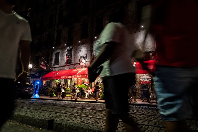 Savannah Midnight in the Garden Pub Crawl - Alcohol Rules, Drink Planning, and How to Sip While You Walk