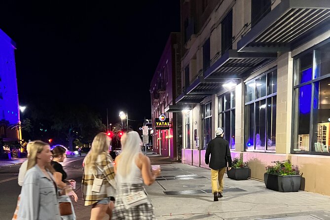 Savannah Strangled not Stirred Pub Crawl - Reynolds Square and the Olde Pink House vibe: elegance with a haunting edge