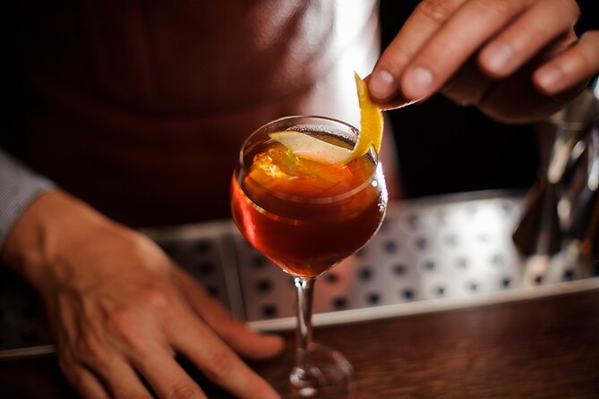 Savannah Strangled not Stirred Pub Crawl - Wright Square, the Hanging Square, and why execution stories land