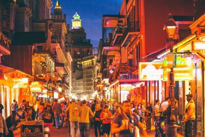 Sin and Tonic Pub Crawl in New Orleans - Stop 1: Napoleon House and the Carter Brothers’ Cocktail Legacy