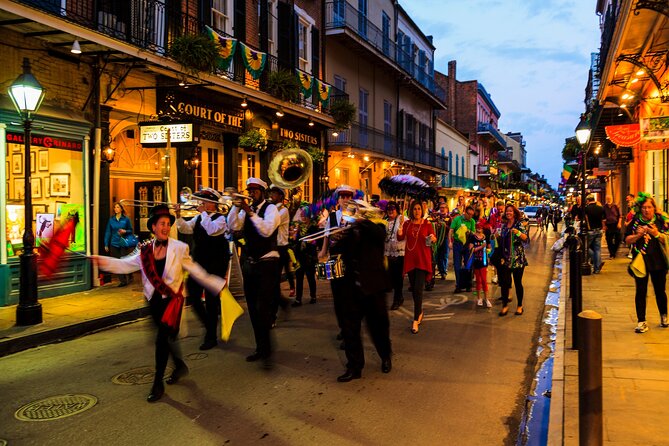 Sin and Tonic Pub Crawl in New Orleans - What You Won’t Get (So You Can Want the Right Things)