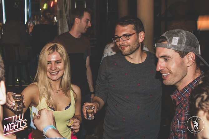 Tel Aviv Pub Crawl - Rothschild Boulevard at 9:30 pm: the simple way to start