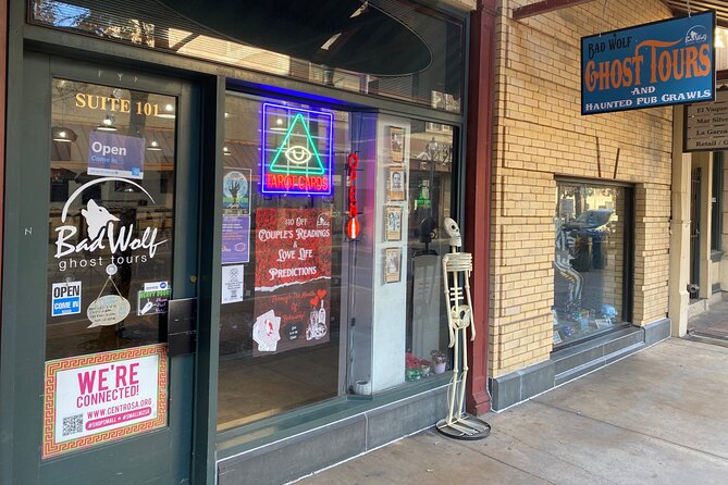 Texas’ Oldest Haunted Pub Crawl Shared Walking Tour - Price and Drinks: What $30 Covers (and What It Doesn’t)