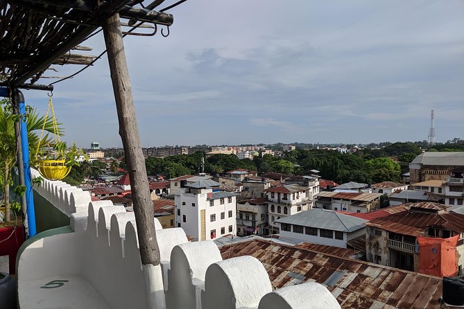 Thrilling Pub Crawl In Zanzibar. Visit 3 Unique Bars - Stops two and three: how the crawl keeps moving