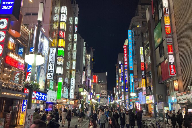 Tokyo Shinjuku Japanese Local Bar Hopping and Food Tour - Who Should Book This Shinjuku Bar Hopping Tour