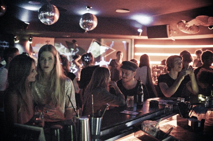 Vienna: City Center Pub Crawl - The 3 Stops: How the Night’s Vibe Changes on Purpose