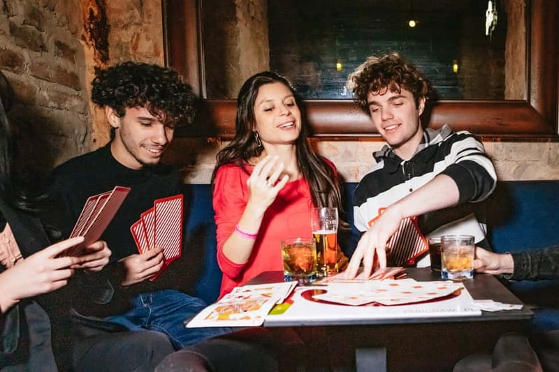 Warsaw: Pub Crawl with Optional 1-Hour Open Bar - Choosing the 1-Hour Open Bar vs. the Welcome Drink Option