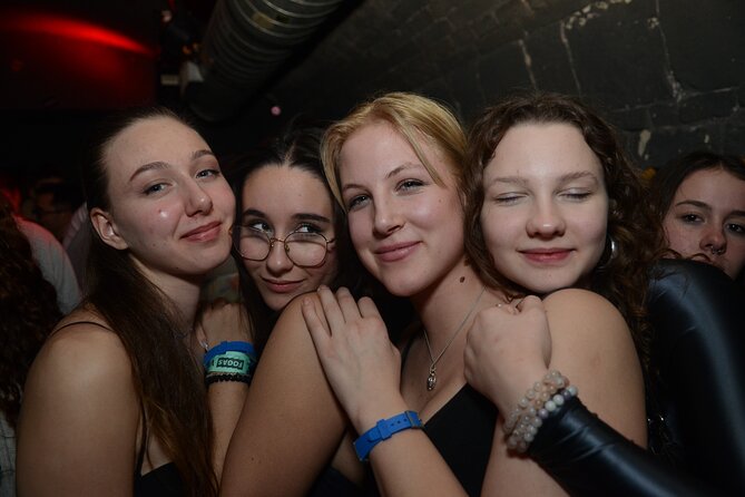 Warsaw: The Original Pub Crawl with Optional Open Bar - The 3–4 Hour Flow: What Your Night Feels Like