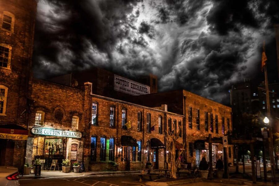 Wilmington: Boos and Booze Haunted Pub Crawl - Who this Haunted Pub Crawl fits best
