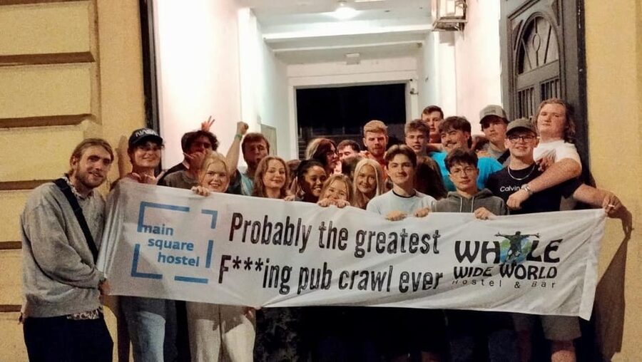 Zagreb: Pub Crawl, 1-Hour of Unlimited Drinks, & Club Entry - Guides Who Keep the Mood Up: From Anna to Renee